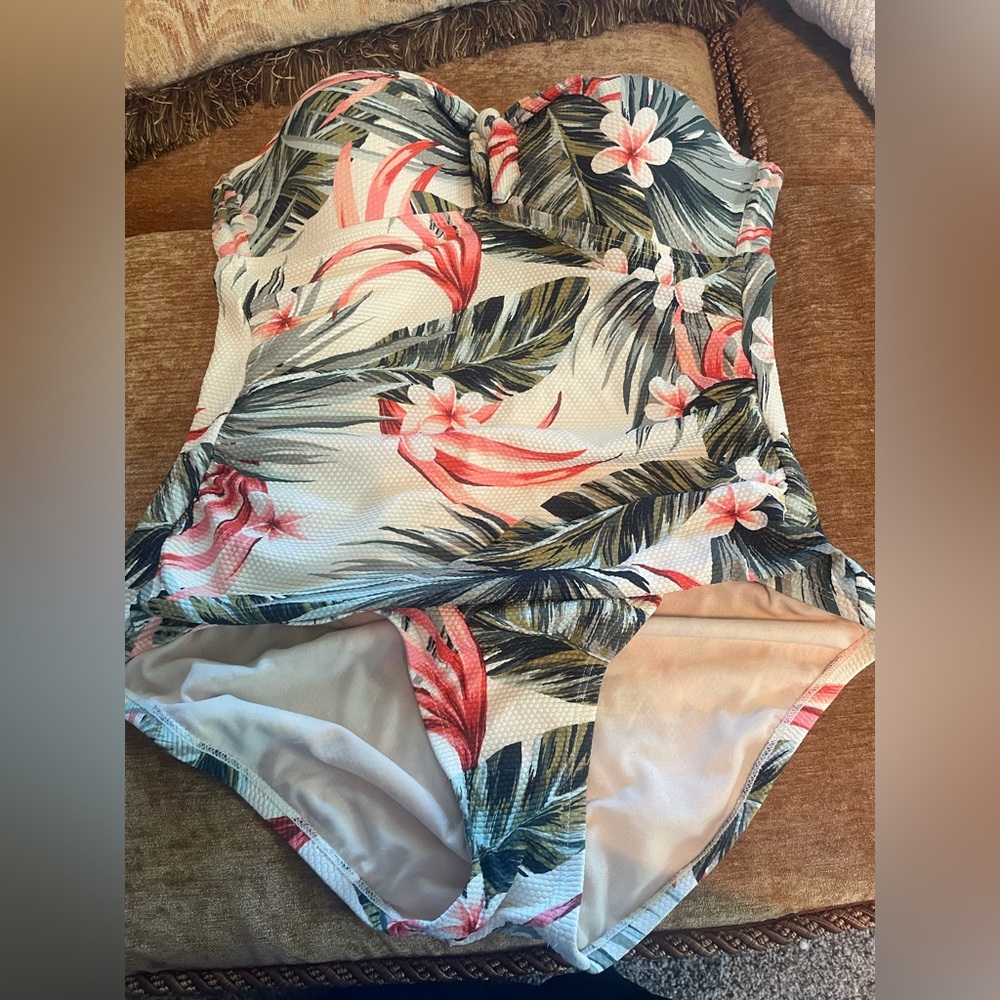 Kona Sol one piece